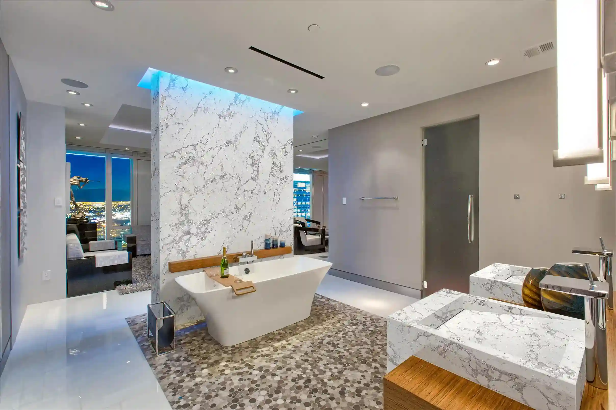 Bianco Eclipse kitchen