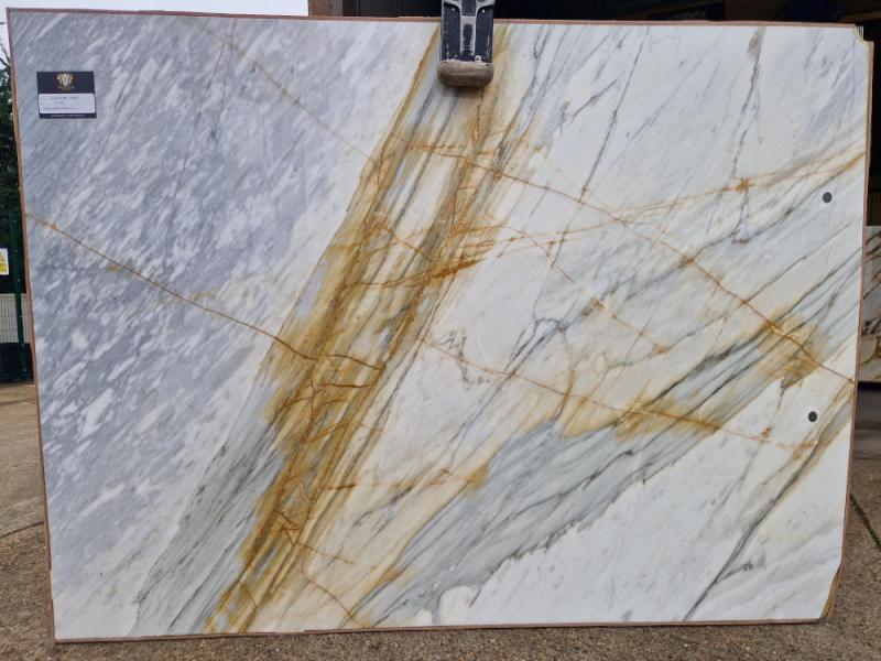 Calacatta Cohen Gold Extra Marble