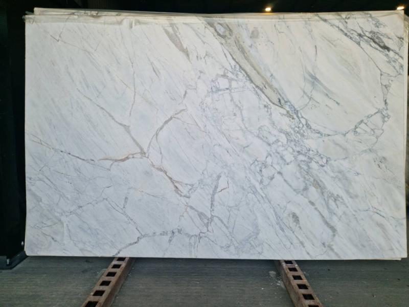 Calacatta Matarazzo Quartzite