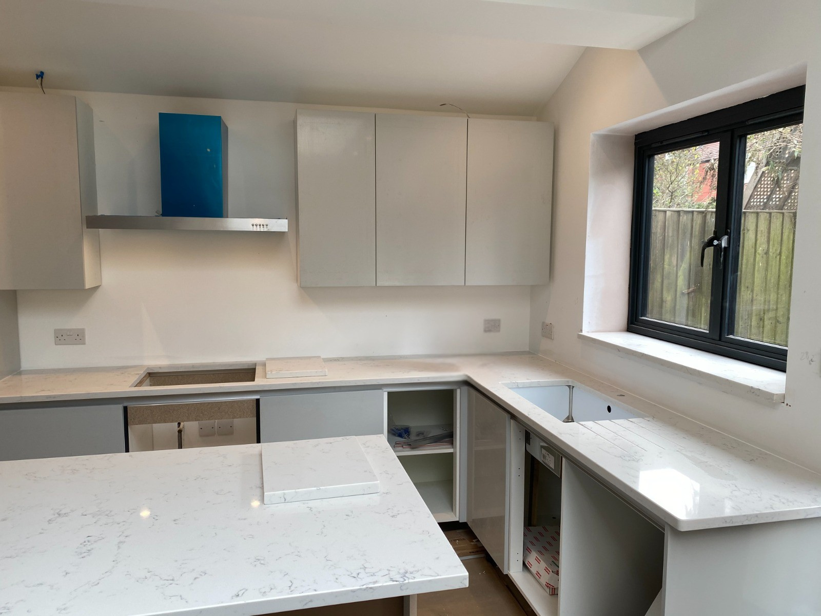 Image 3 of Bianco Carrara