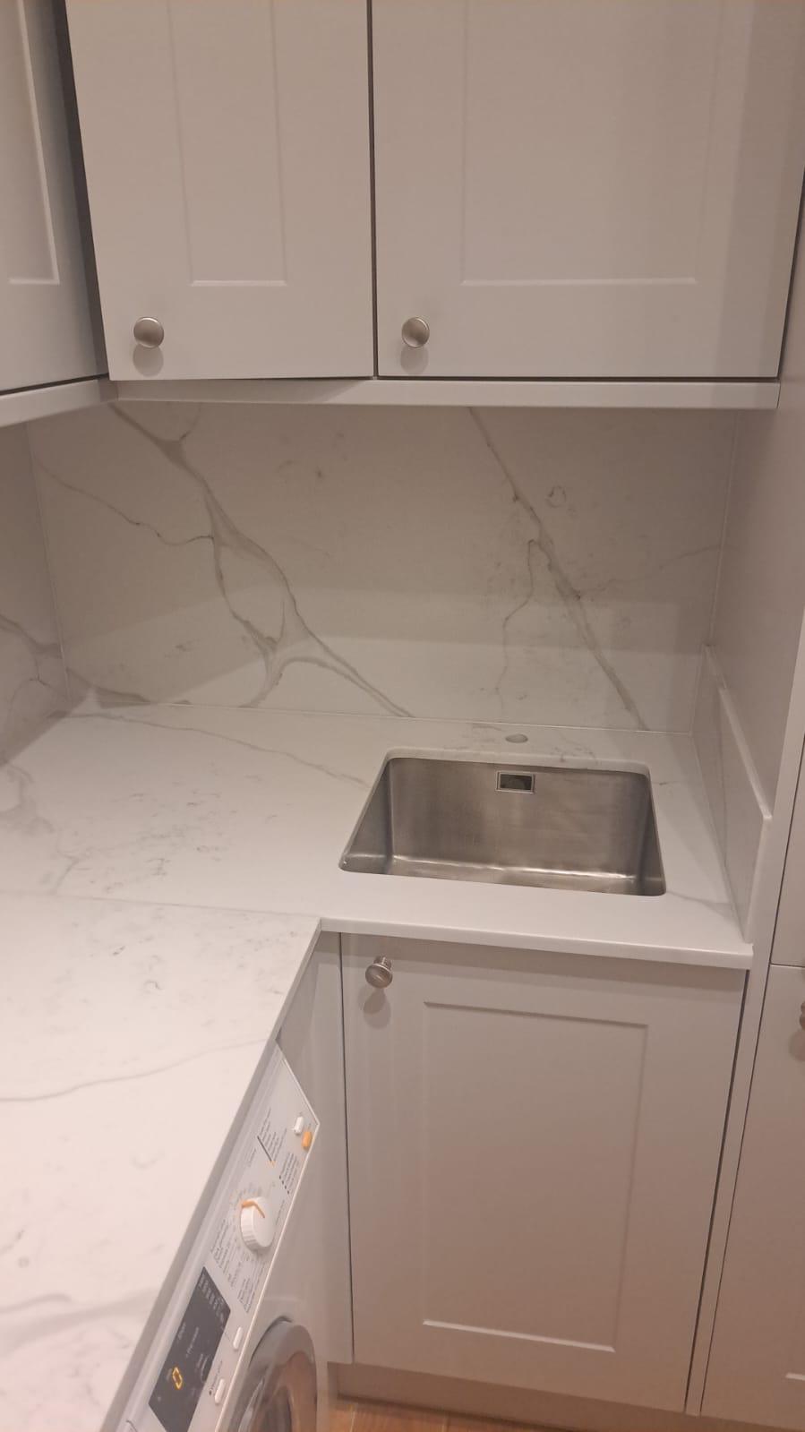 Calacatta Supreme – Quartz Kitchen Worktop Installation