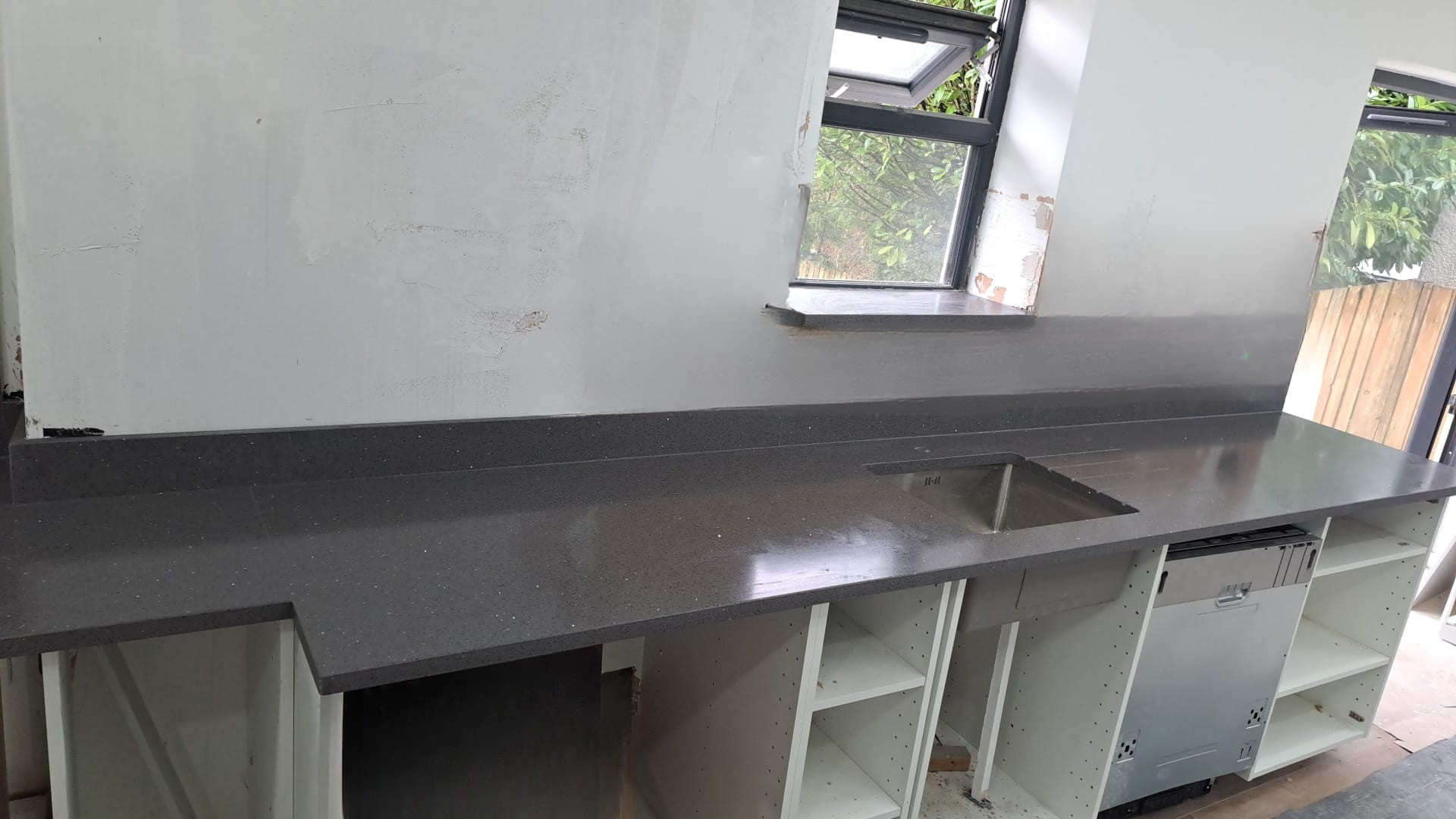 Stellar noir kitchen worktop project in London