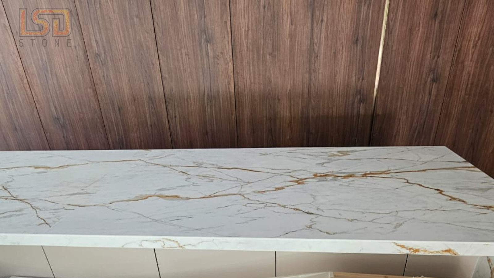 Reverie – Quartz Kitchen Worktop Installation