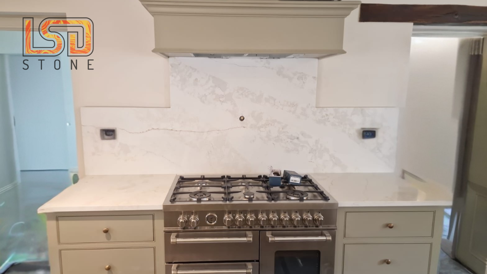 Miami Gold – Worktop Project Image