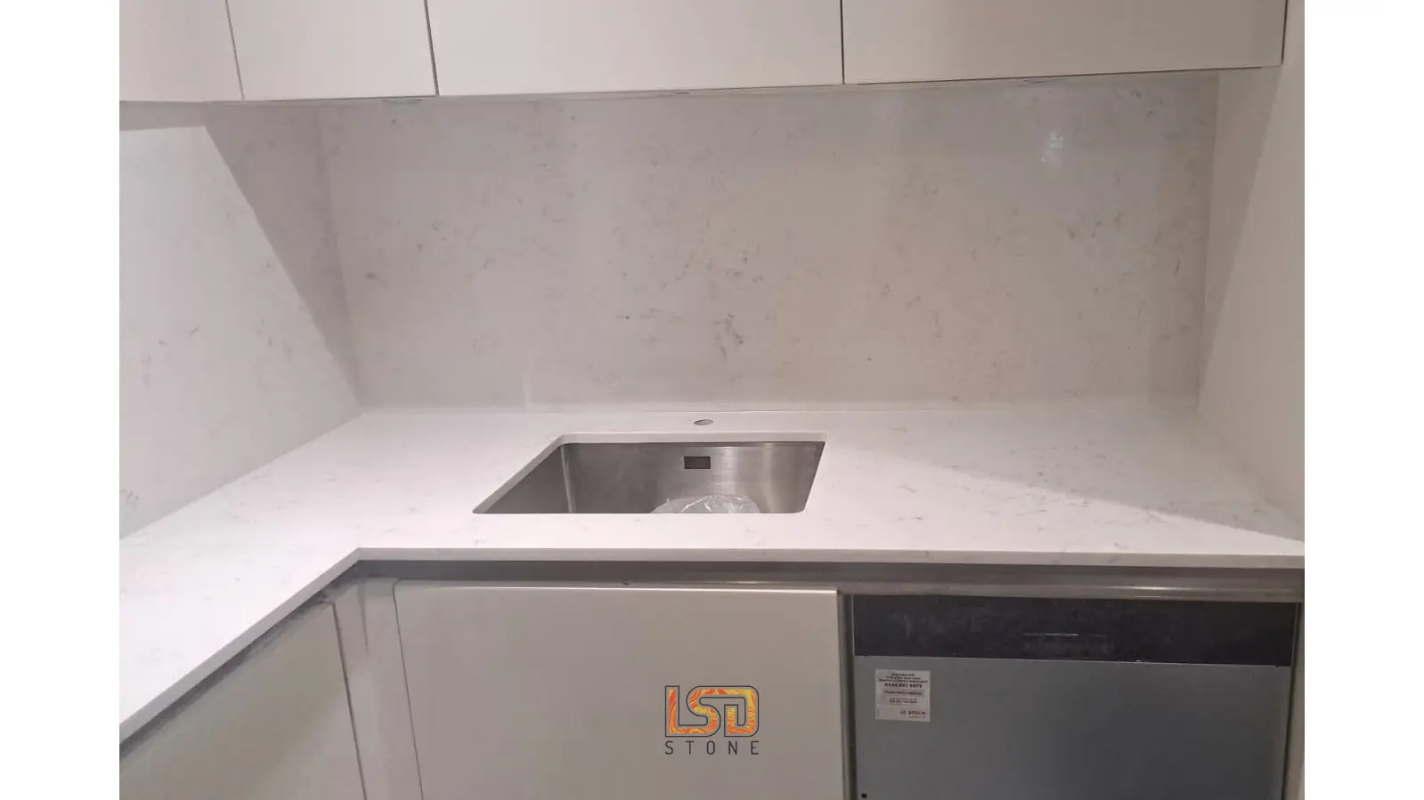 Carrara Massa – Worktop Project Image