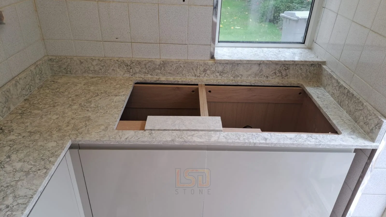 Ice Canyon – Worktop Project Image