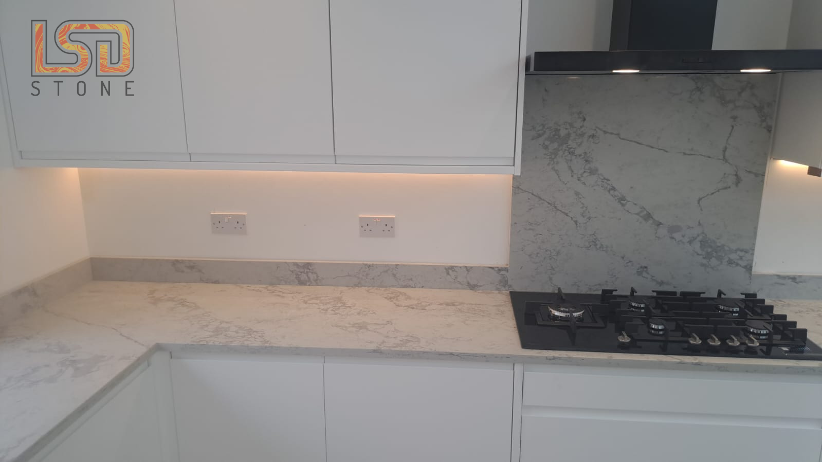 Bianco Eclips – Worktop Project Image