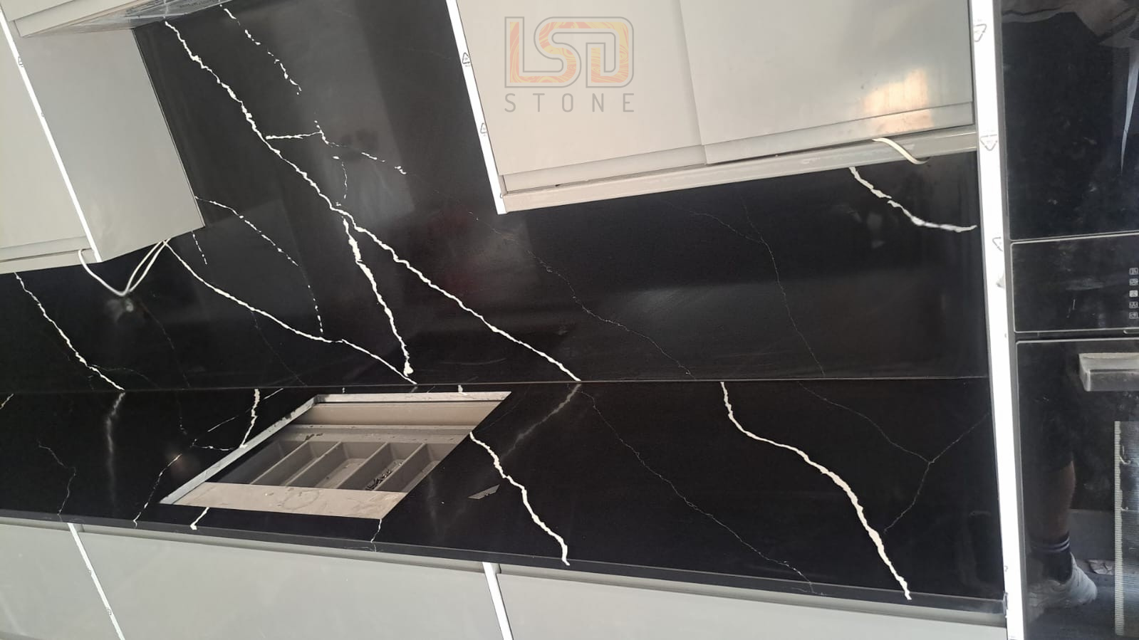Black Marquina – Worktop Project Image
