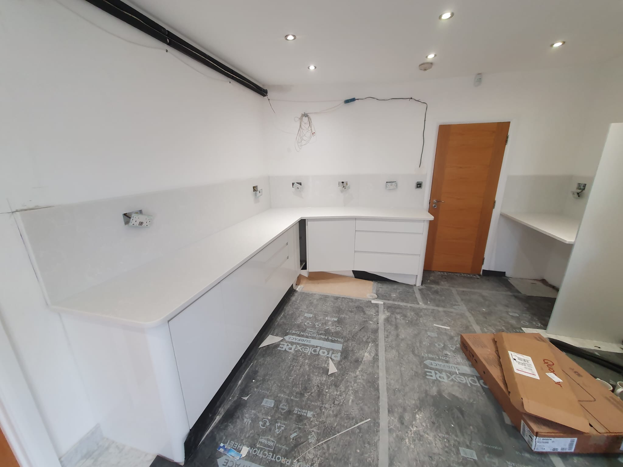White Onyx – Worktop Project Image